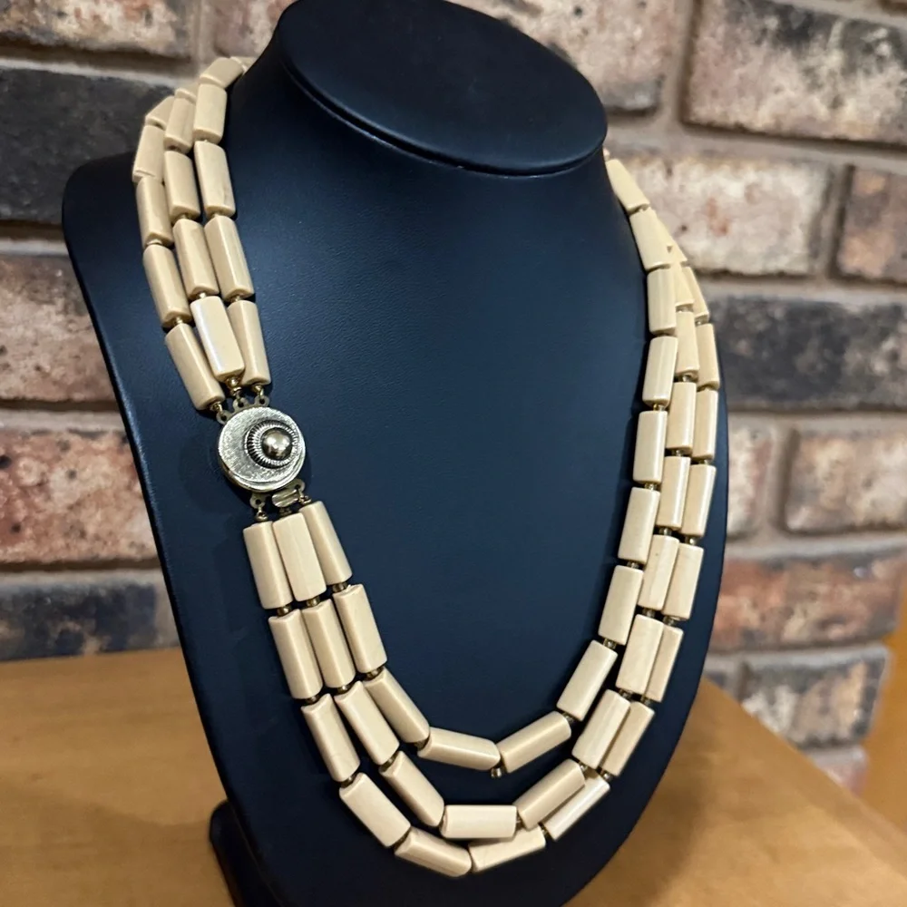 Mid Century Western Germany triple strand Carmel beaded gold tone clasp necklace